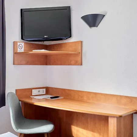 Hotel Cit'hotel Armony Bourg-Achard